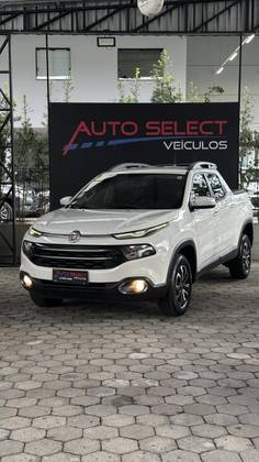 FIAT TORO 1.8 16V EVO FLEX FREEDOM AT6 FIAT TORO 1.8 16V EVO FLEX FREEDOM AT6